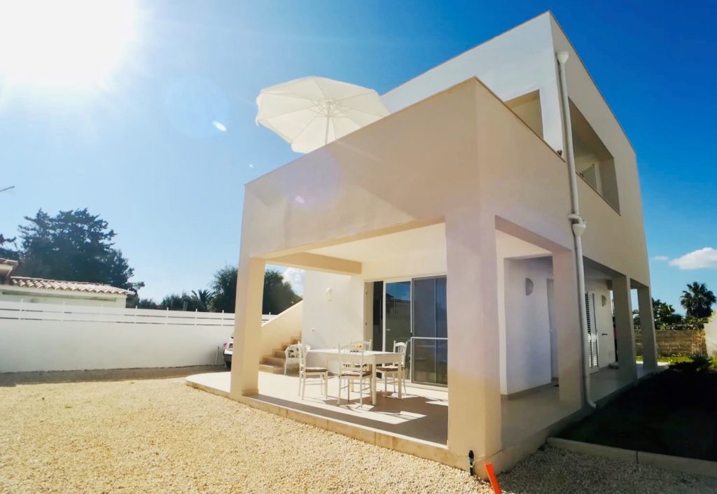 Outdoor Areas & Solarium